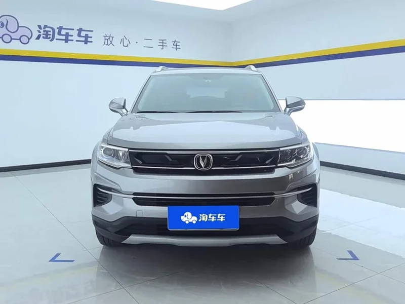 Changan CS35PLUS — фото 2