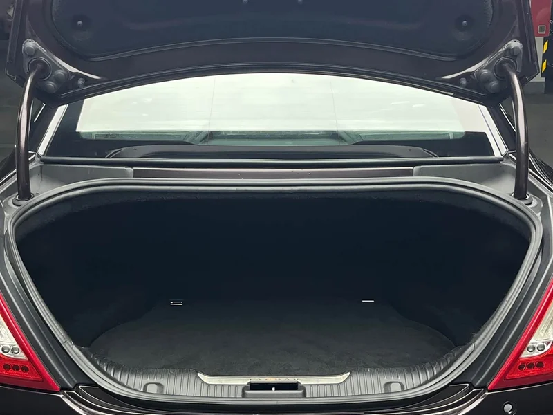 Jaguar XJ — фото 34