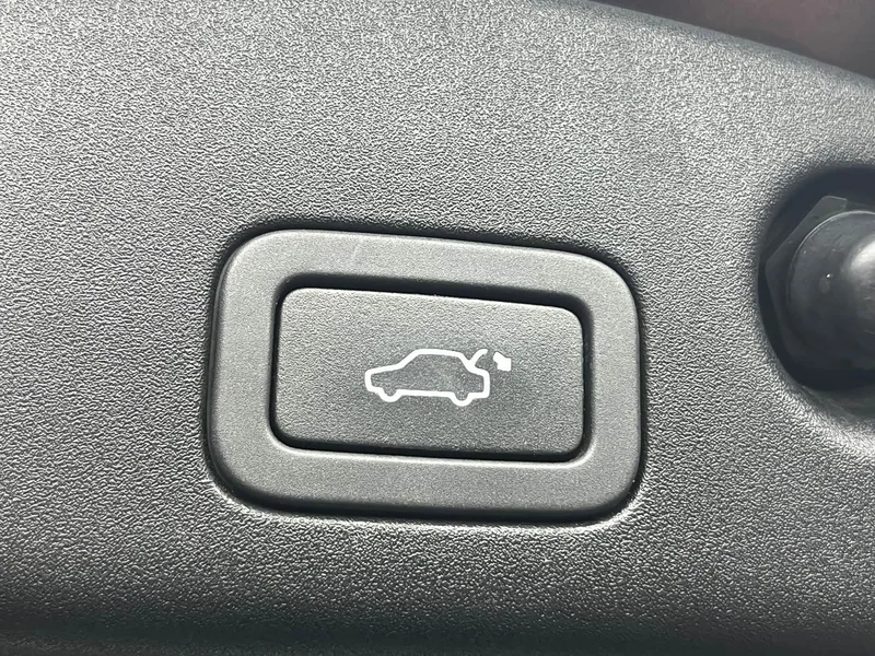 Jaguar XJ — фото 35