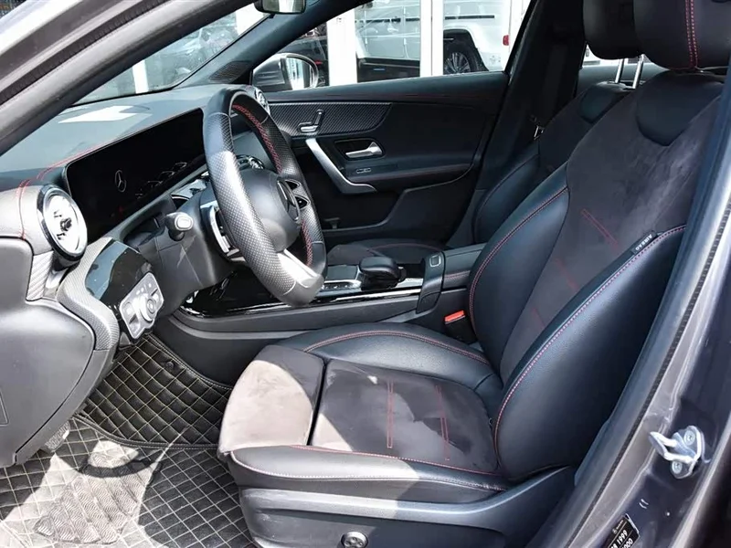 Mercedes-Benz A-Class — фото 13
