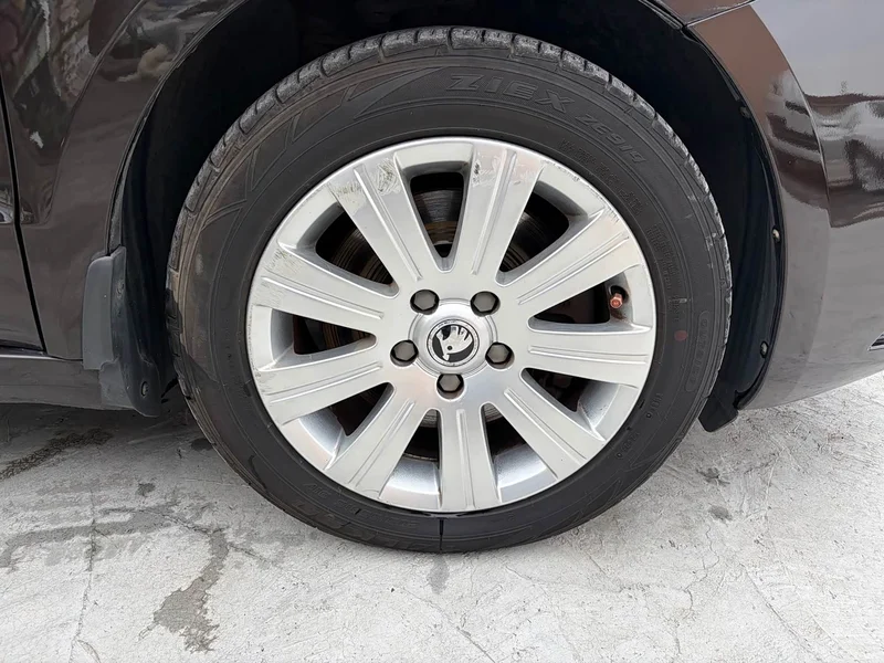 Skoda Superb — фото 16