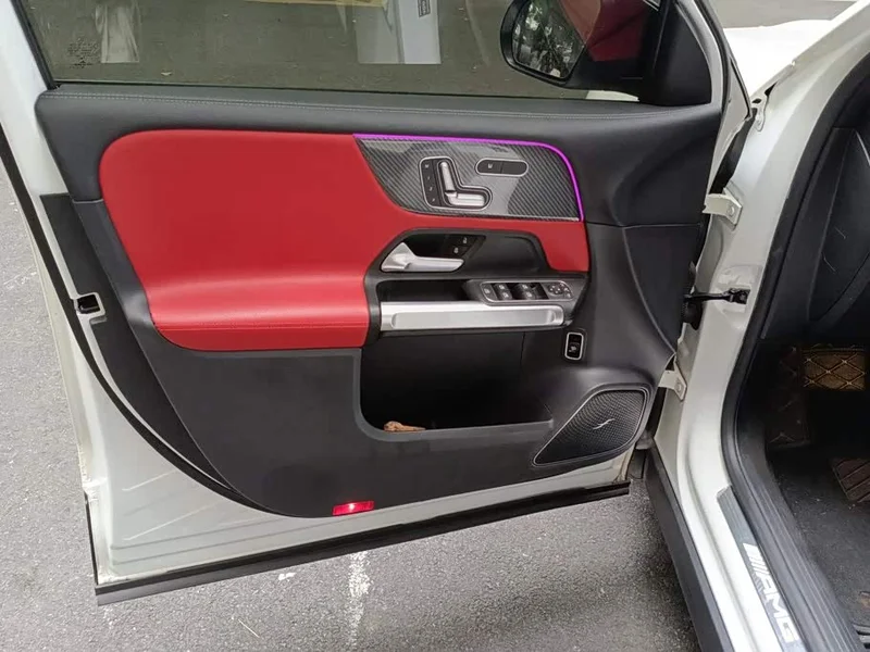 Mercedes-Benz GLB AMG — фото 7