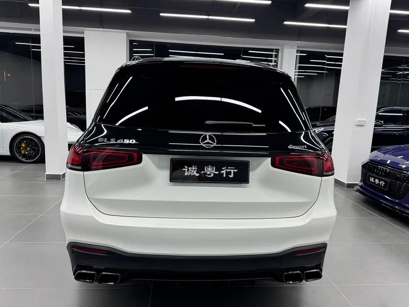 Mercedes-Benz GLS — фото 6
