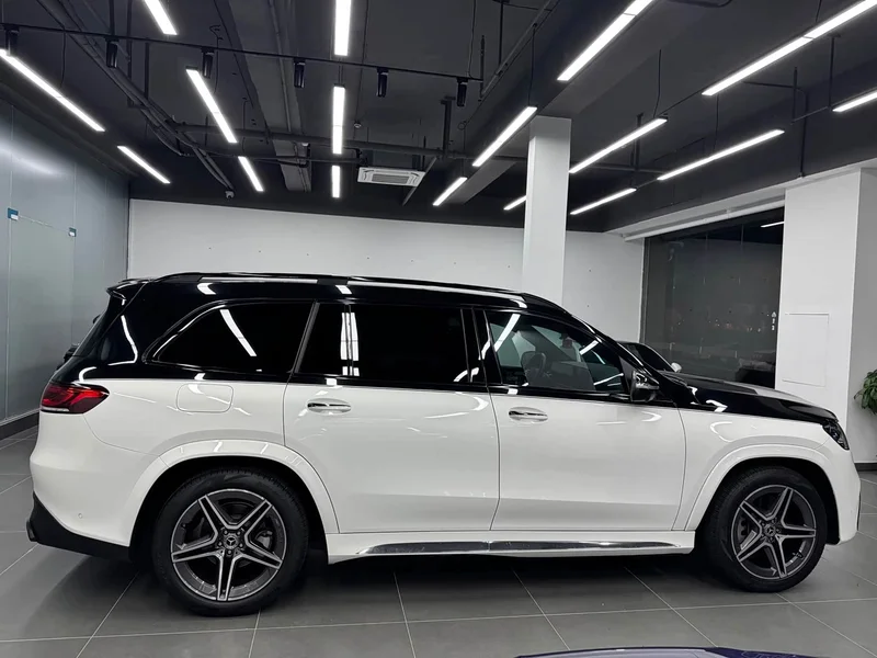 Mercedes-Benz GLS — фото 8