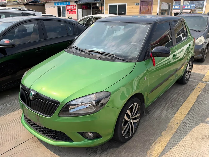 Skoda Citigo — фото 1