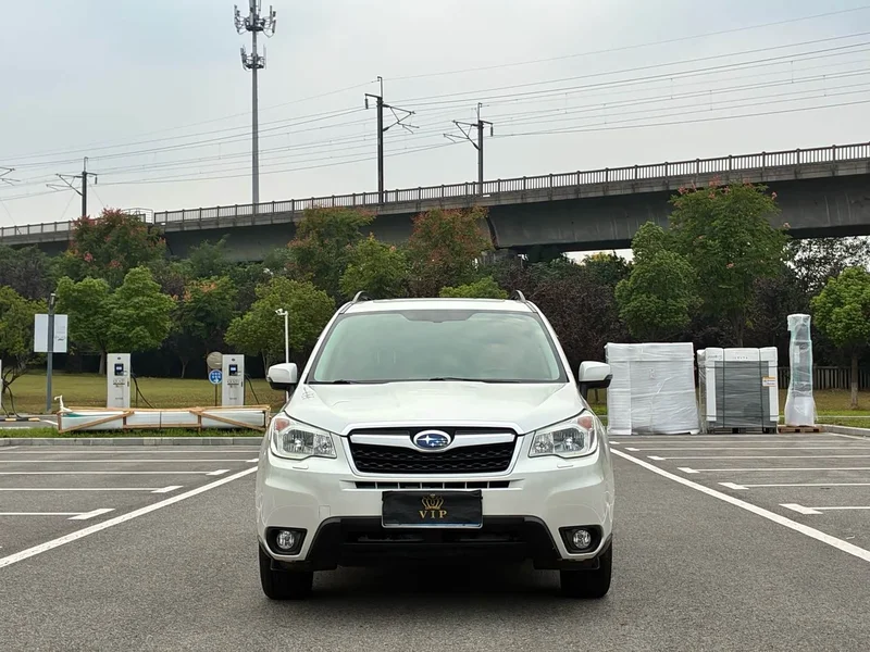 Subaru Forester — фото 2