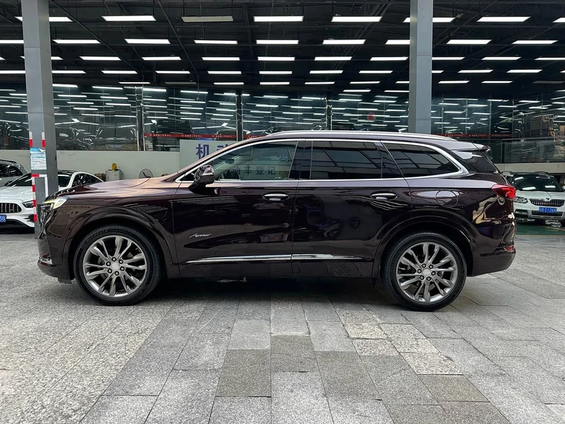Buick Enclave — фото 19