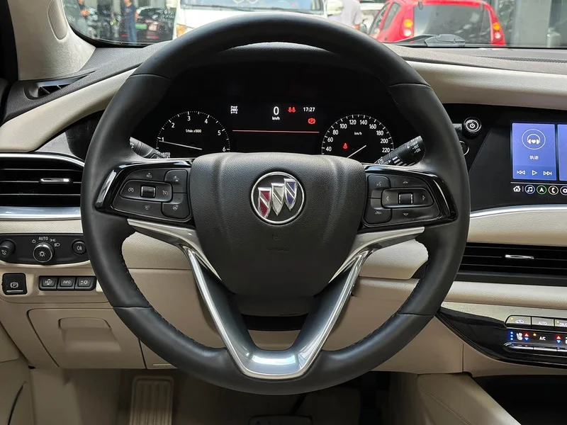Buick Enclave — фото 6