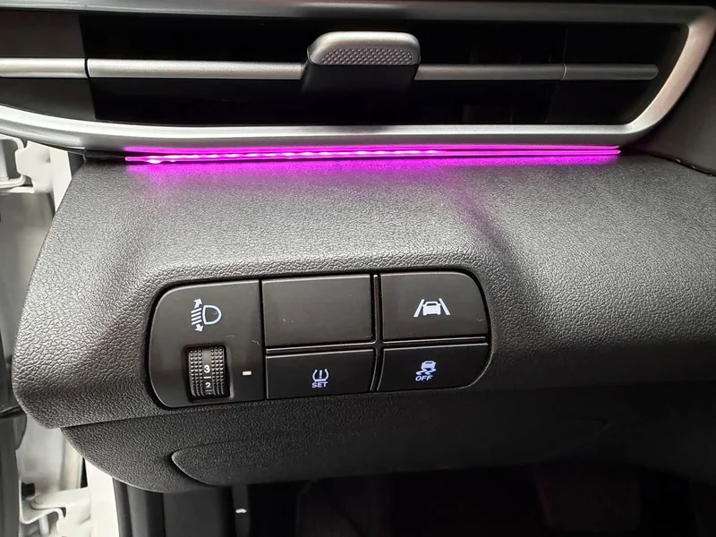 Hyundai Elantra — фото 13