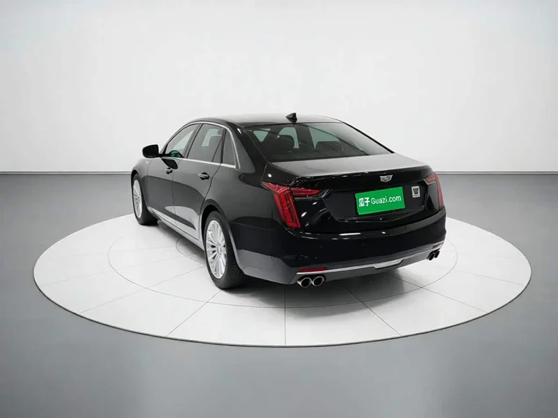 Cadillac CT6 — фото 4
