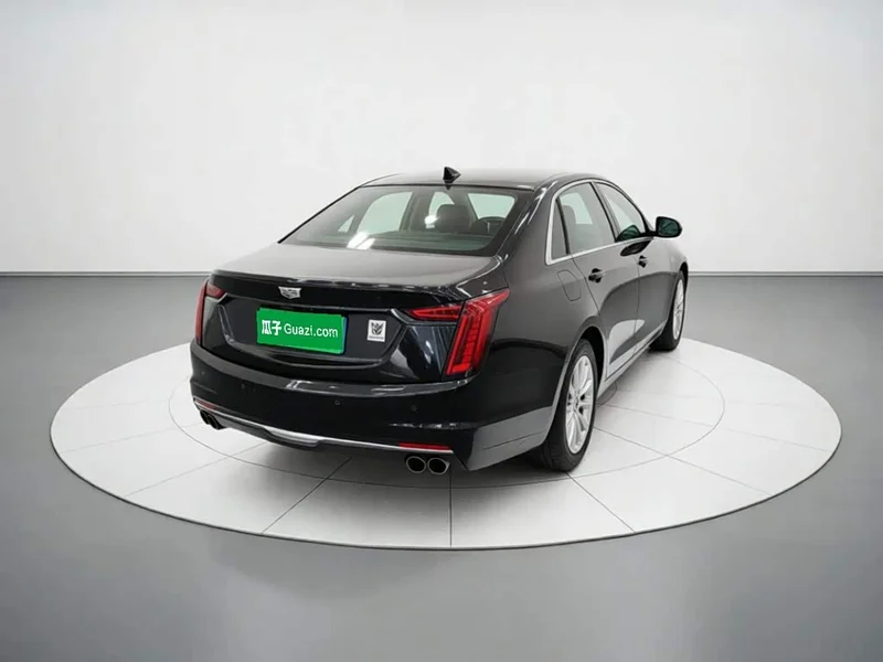 Cadillac CT6 — фото 6
