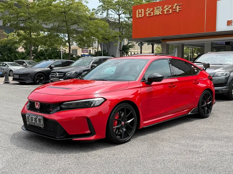 Honda Civic — фото 1
