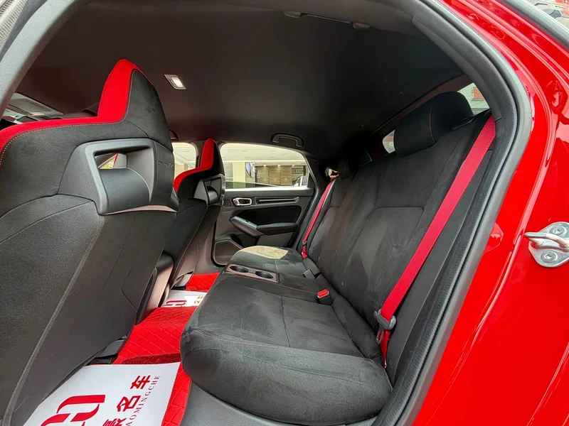Honda Civic — фото 7