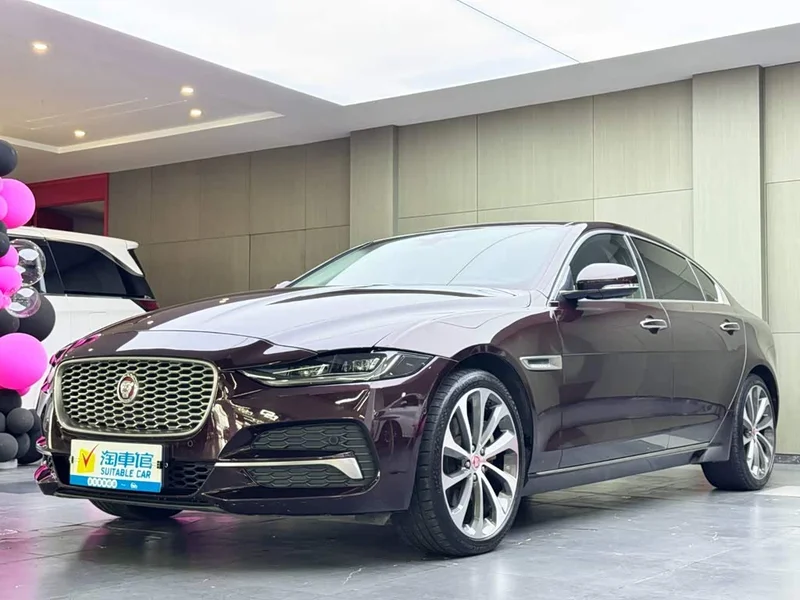 Jaguar XEL — фото 1