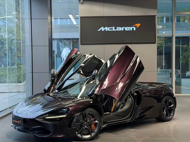 McLaren 720S — фото 1
