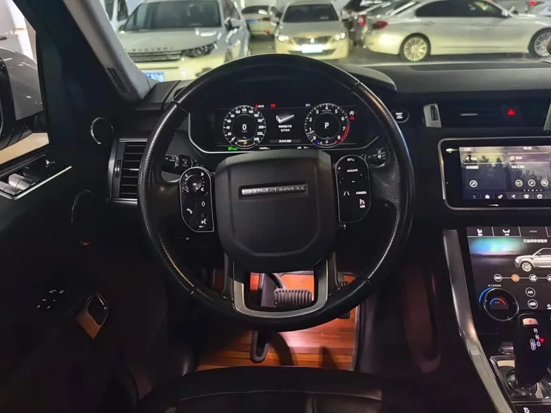 Land Rover Range Rover — фото 15