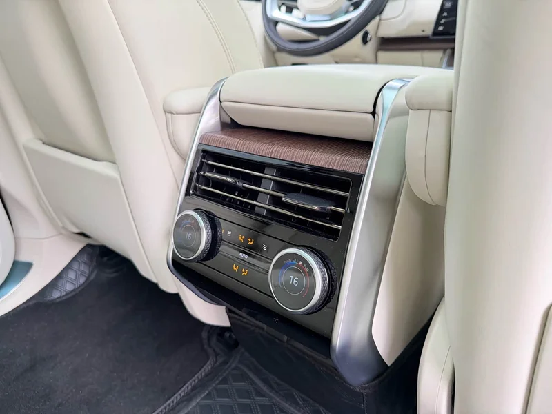 Land Rover Range Rover — фото 18
