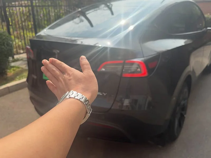 Tesla Model Y — фото 18