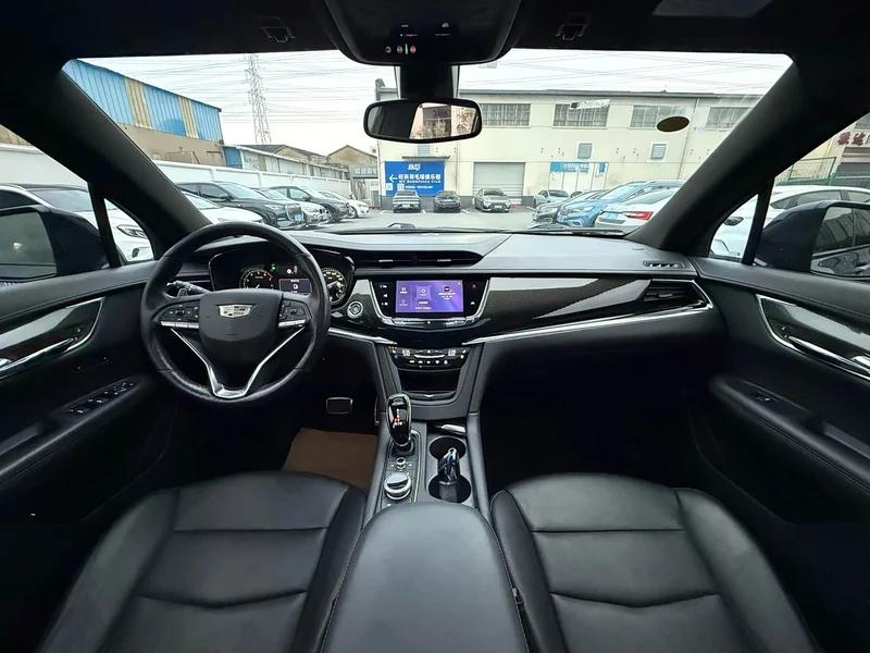 Cadillac XT6 — фото 4