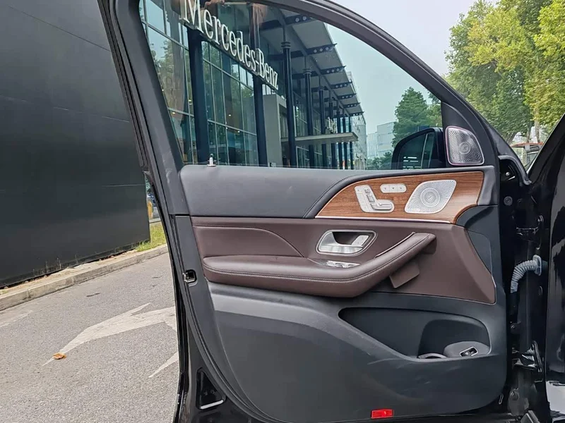 Mercedes-Benz GLE — фото 12