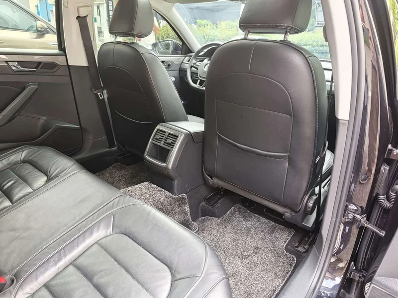 Volkswagen Passat — фото 11