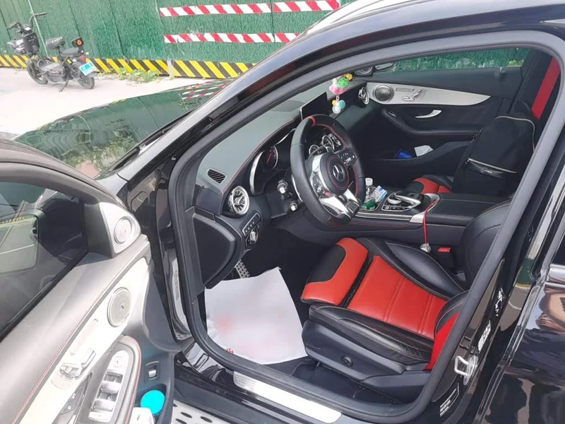 Mercedes-Benz GLC AMG — фото 12