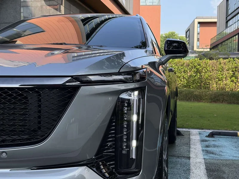 Cadillac XT5 — фото 4