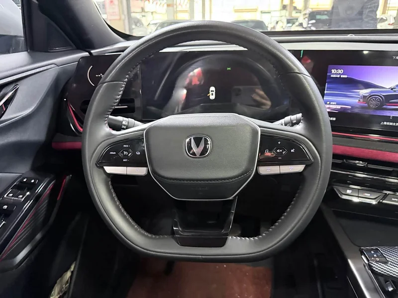 Changan X5 PLUS — фото 13