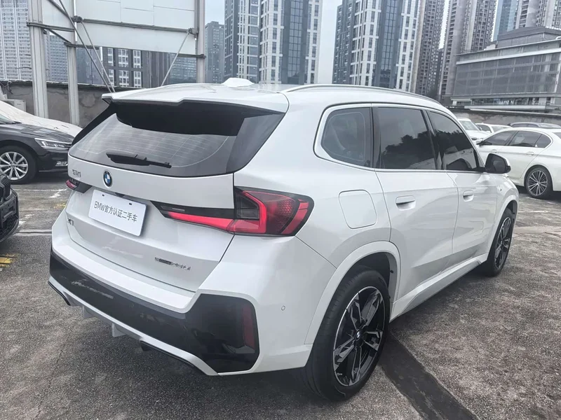 BMW X1 — фото 17
