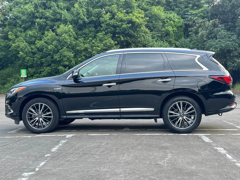 Infiniti QX60 (Imported) — фото 5