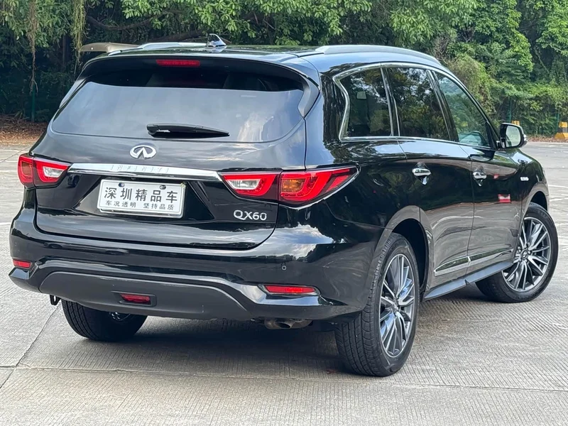 Infiniti QX60 (Imported) — фото 6