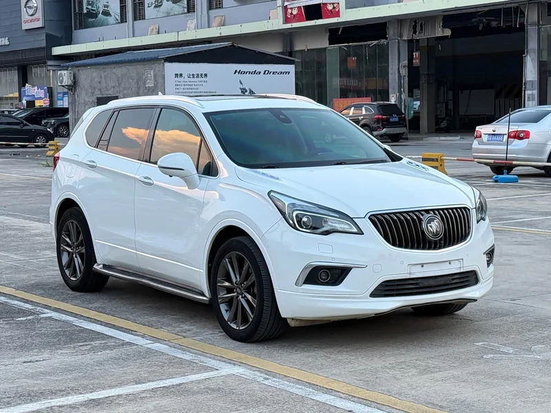 Buick Envision Plus — фото 3