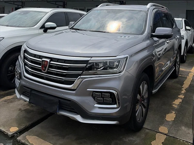 Roewe RX8 — фото 1