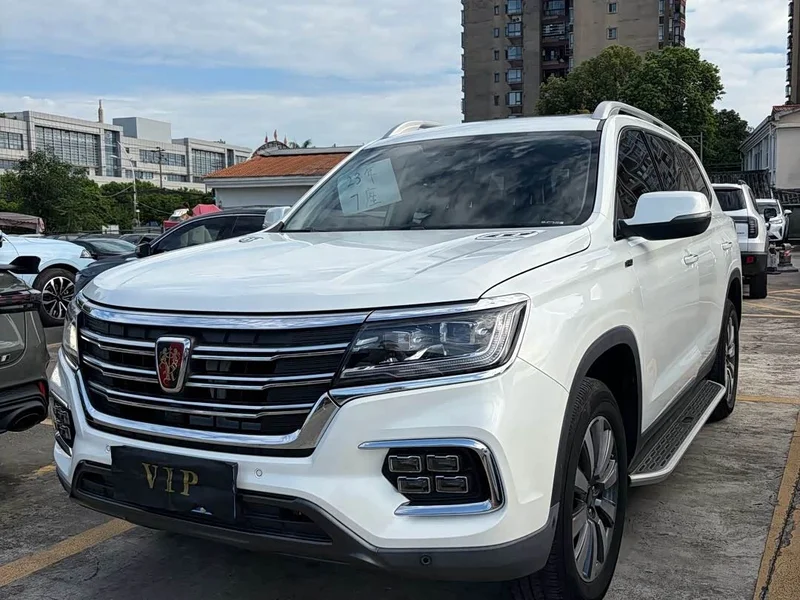 Roewe RX8 — фото 1