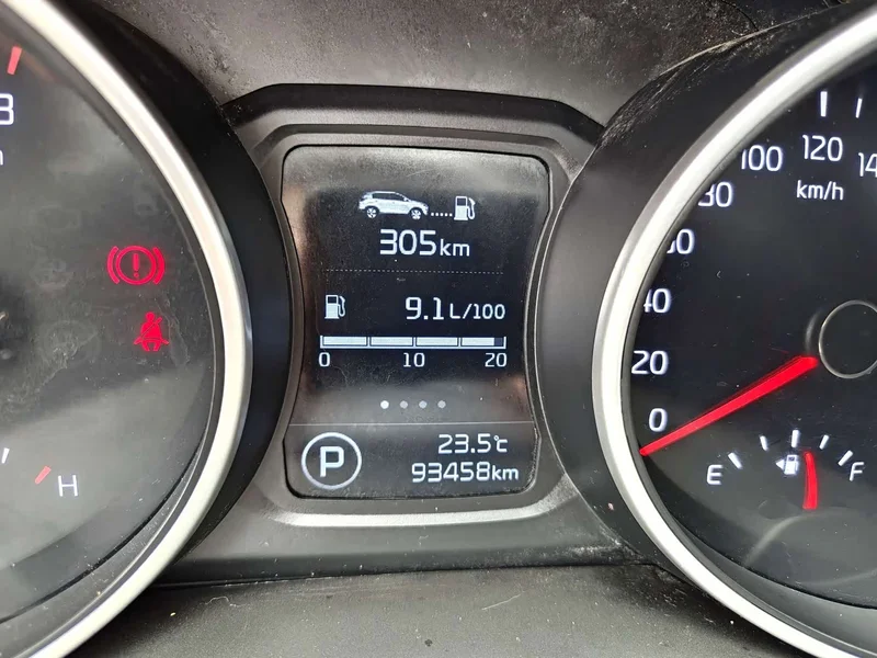 Kia Sportage — фото 14