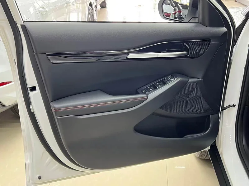 Kia KX3 — фото 15