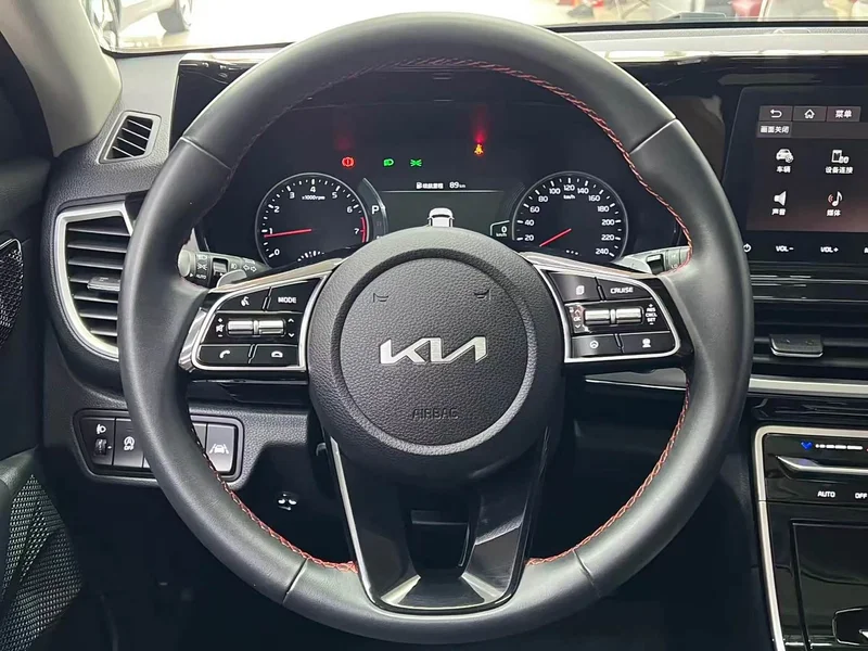 Kia KX3 — фото 10