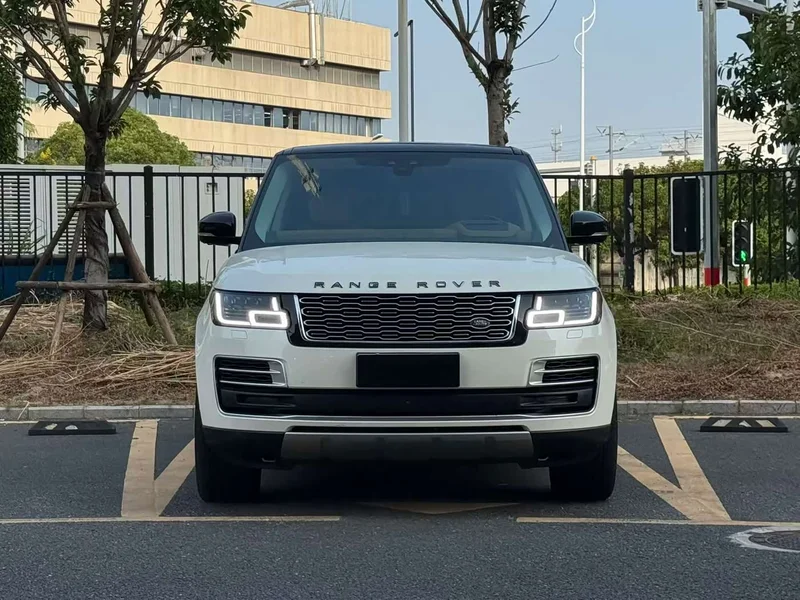 Land Rover Range Rover — фото 1