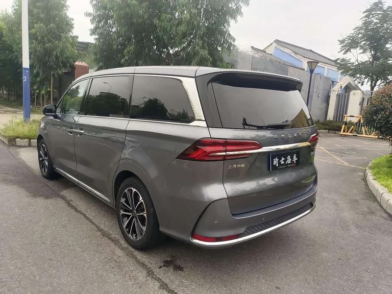 Roewe iMAX8 — фото 14