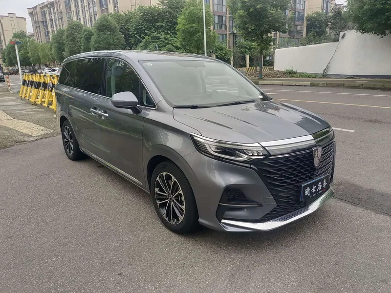 Roewe iMAX8 — фото 3