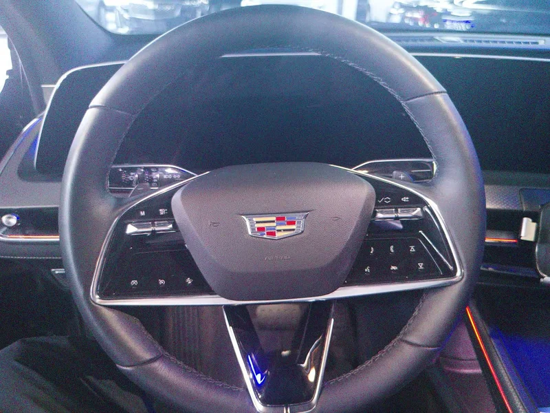 Cadillac XT5 — фото 4