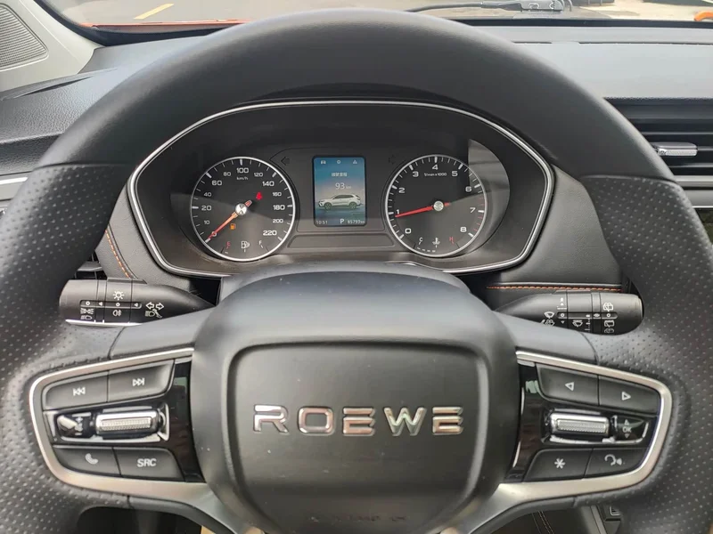 Roewe RX3 — фото 14
