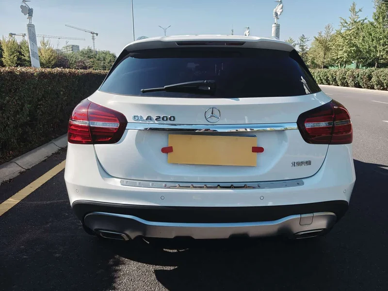 Mercedes-Benz GLA — фото 6