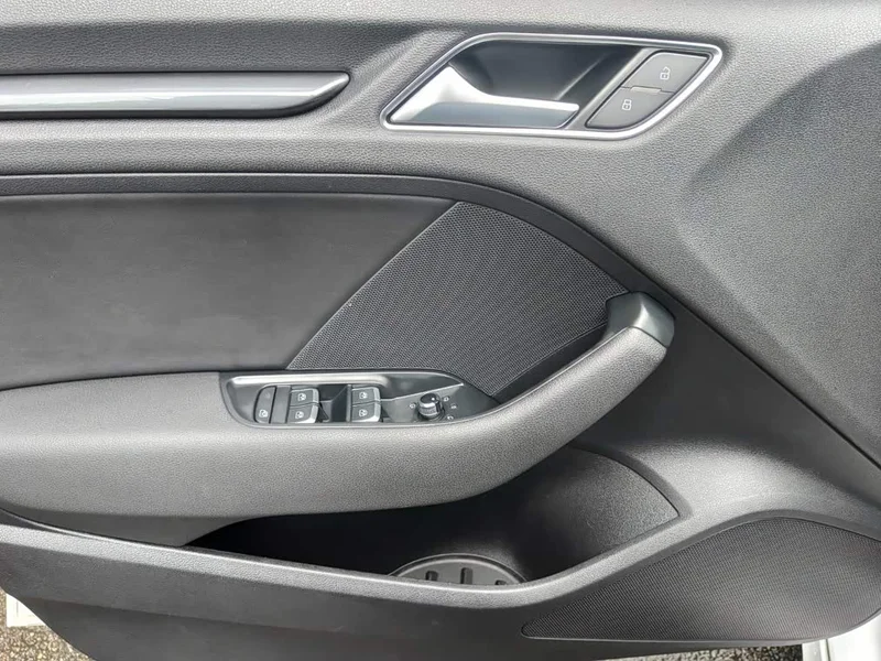 Audi A3 — фото 11