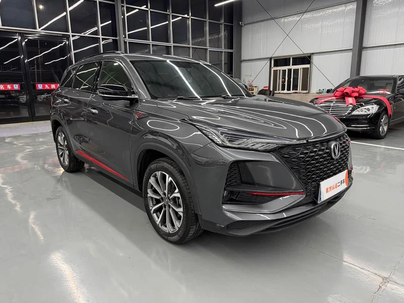 Changan CS75PLUS — фото 3