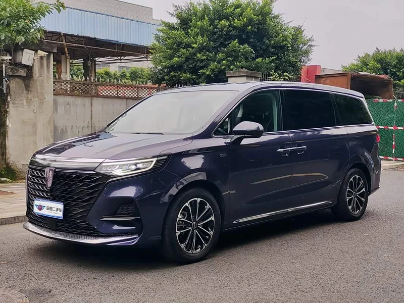 Roewe iMAX8 — фото 1