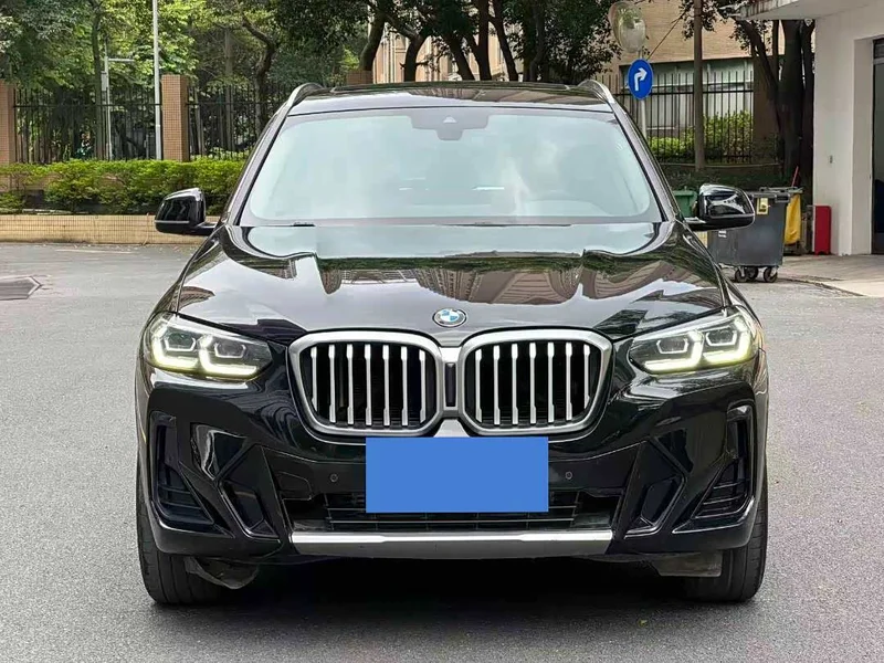 BMW X3 — фото 2