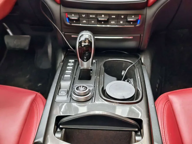 Maserati Ghibli — фото 14