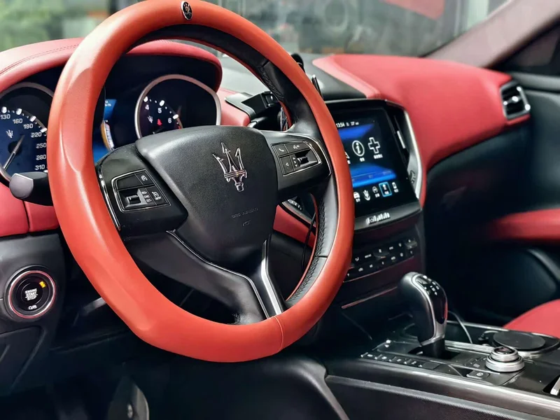 Maserati Ghibli — фото 15