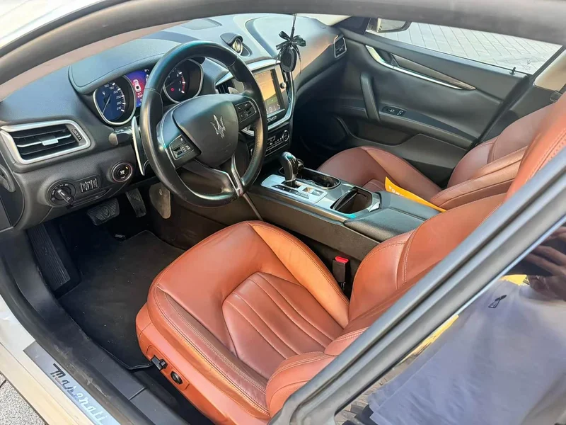 Maserati Ghibli — фото 7